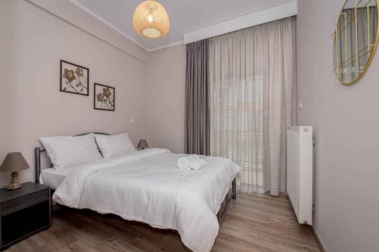 Deluxe Central 2 Bdr Apartment อเล็กซานโดรโพลิส ภายนอก รูปภาพ